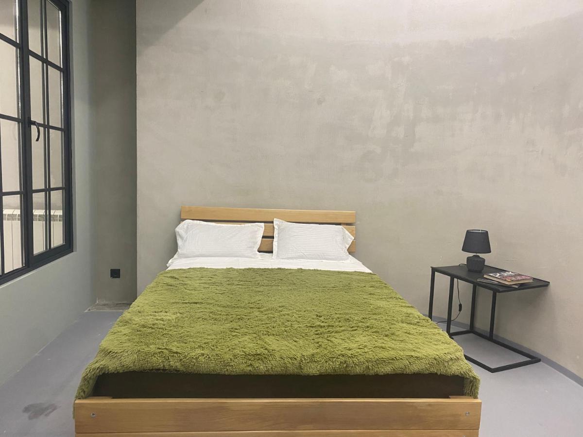 شقة Shared Flat In An Artists District Pikris Gora تبليسي المظهر الخارجي الصورة